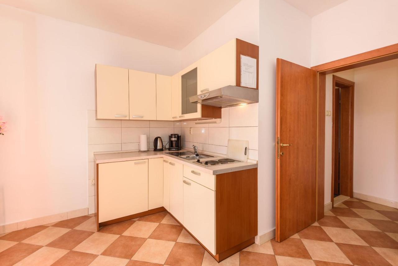 Apartments Zdravko Klek Eksteriør billede